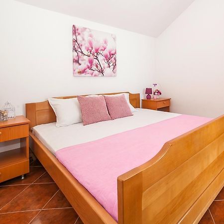 Apartments Elena تيفات المظهر الخارجي الصورة